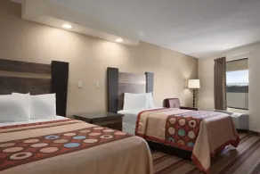 Super 8 by Wyndham Rahway/Newark - Chambre