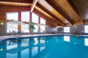 AmericInn by Wyndham Sioux Falls - Piscine