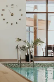 Hôtel-Musée Premières Nations - Piscine