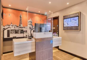 Premier Inn Isle of Wight Sandown - Seafront - Reception