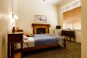 Bowen Terrace Accommodation - Rum