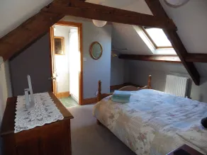 Ryvington Apartments - Room