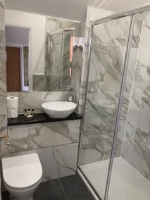 Tottington Manor Hotel - Bathroom