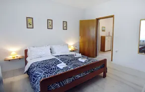 Peaceful flat surrounded by nature - Room