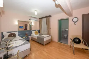 Grand Ons Hotel - Room