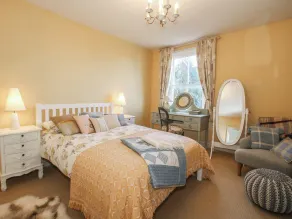 The Cottage, Upper Linney, Ludlow - Rum