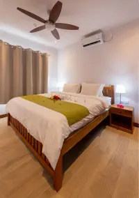 CRYSTAL SHORES Self Catering Apartments - Beau Vallon, Seychelles - Rum