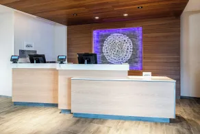 Fairfield by Marriott Inn & Suites Winters Davis - Rezeption