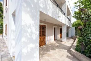Villa Merkur Makarska apartments - Entrada interior