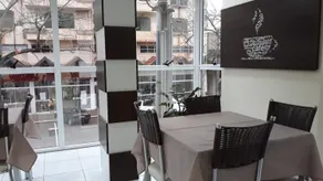 Guga's Hotel - Restaurant