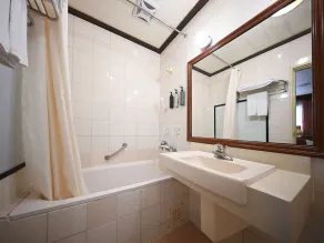 Guide Hotel Changhua Jhongjheng - Bathroom