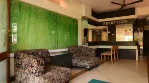 Hotel Ashlesh Manipal - Réception