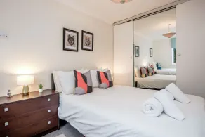 Karah Suites - The Galleria 2 - Chambre