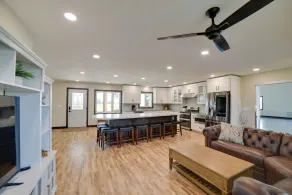Iowa Family Home w/ Valley Views & Rooftop Deck - Interiør