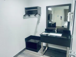 Motel 6-San Bernardino, CA - North - Salle de bain