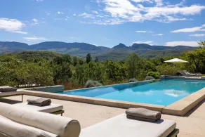 Château Les Oliviers de Salettes - Pool