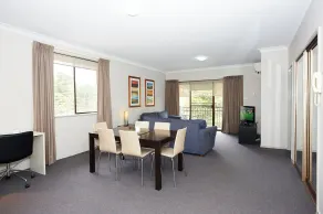 Oxley Court Serviced Apartments - Chambre