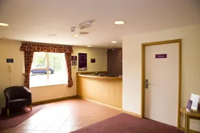 Premier Inn Watford North - Reception