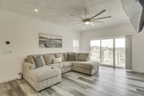 Walk to Mississippi River: Grafton Townhome! - Innenbereich