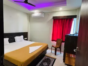 Hotel Radharani Palace - Room