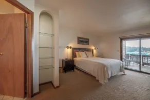 Pend Oreille Shores Resort  - Zimmer