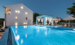 Villa Toma - Private Estate - Pool