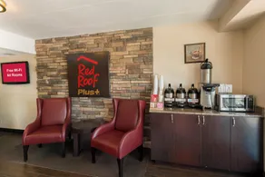 Red Roof Inn PLUS+ St. Louis - Forest Park / Hampton Ave. - Lobby