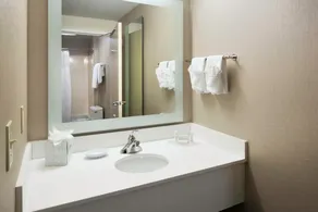 SpringHill Suites Milford - Salle de bain