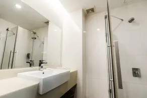 Kingston Hotel 18 - Kuala Lumpur Sri Damansara - Bathroom