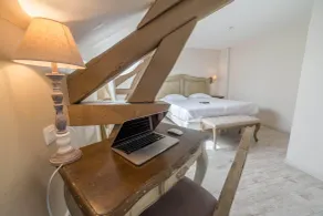 Hôtel des Poèmes de Chartres - Vue de la chambre