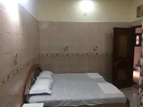 Royal Residency - Room