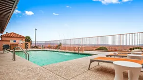 Best Western View of Lake Powell Hotel - Piscine