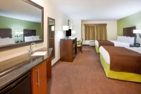 AmericInn by Wyndham Hartford SD - Zimmer