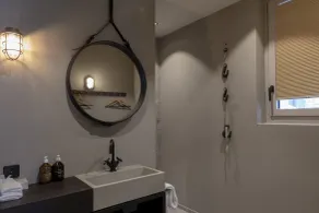 Nomad Lodge & Spa by CERVO - Bathroom