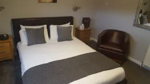 The Beeches Hotel & Leisure Club - Room