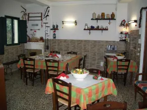 Agriturismo I Trulli Di Zio Dino - Restaurant