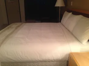 Eastglen Inn - Room
