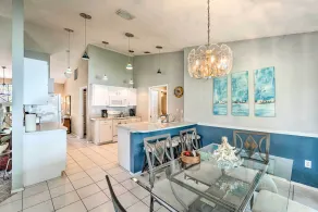 4 Mi to Beaches: Home w/ Lanai & Yard in Venice! - Interiør