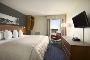 Travelodge by Wyndham Edmonton West - Room