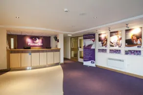 Premier Inn Glasgow Newton Mearns - M77 J4 - Rezeption