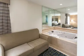 Quality Inn Rochelle - Room