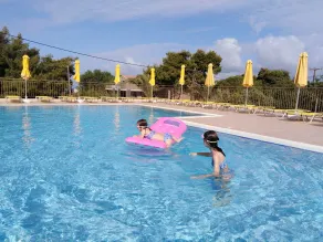 Marinos Apartments - Basseng