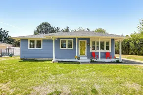 2 Mi to Beach: Bbq-ready Home in North Cape May! - Interiör