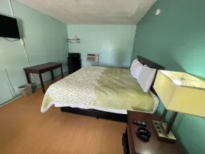 LAMPLIGHTER INN - Værelse