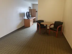 Super 8 by Wyndham Bend - Chambre