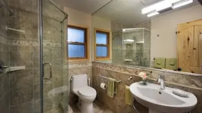Scenic Wonders Buss Stop 3 Bedrooms - Bathroom