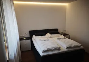 Garni - Hotel Am Burghuegel - Værelse