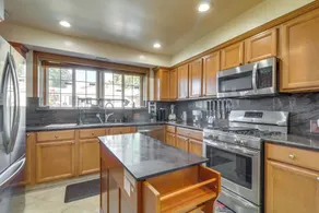 Luxury Oasis Home w/Pool Near CSUN-6 Guests - Interiør