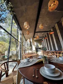 Serenzzo Hotel & Cuisine - Restaurant
