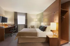 Ramada Plaza Wrexham - Room